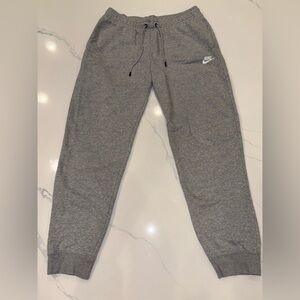 Nike Mens Gray Jogger Pants MEDIUM, GUC